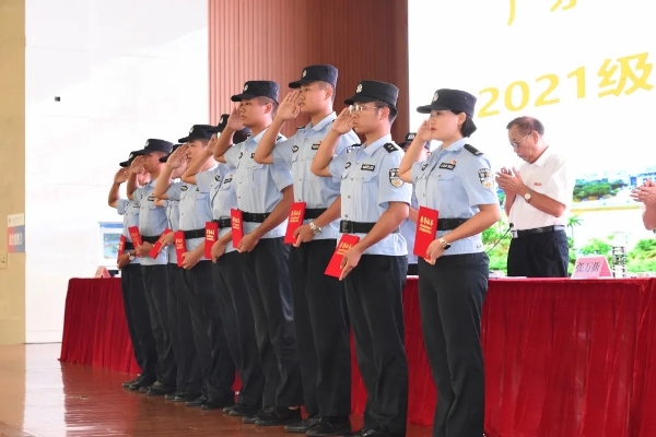 广东司法警官职业学院廉江分教处|2021级新生军训总结暨表彰大会